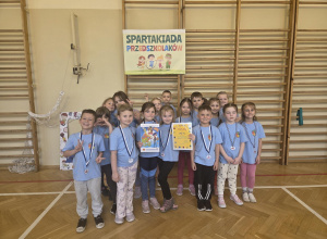 „Maluchy to zuchy” – sportowe zabawy w SP 111.